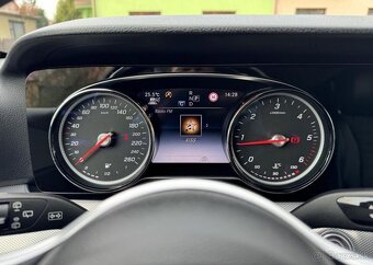 Mercedes-Benz Třídy E E220d COMBI nafta automat 143 kw - 20