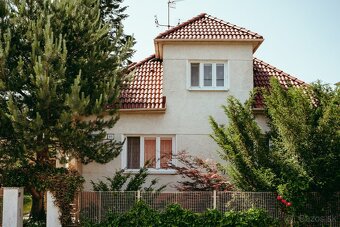 4i RODINNÝ DOM, HOLÍČ, Potočná ulica - 20