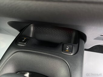 Toyota Corolla 1.8 Hybrid e-CVT Comfort - 20