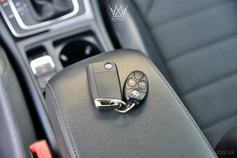 Volkswagen Golf Variant 2.0TDI Highline WEBASTO Keyless - 20