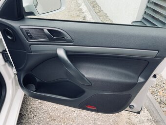 Škoda Octavia Combi 1.2 TSI - 155000km - 2012 - 20