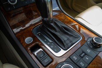 Volkswagen Touareg /AJ NA SPLATKY/ - 20
