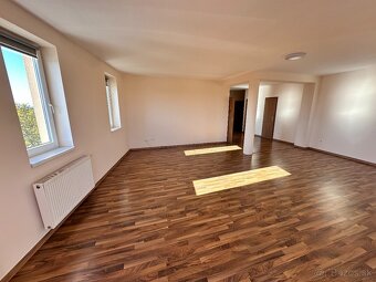 Nadštandardný 2 izbový byt 100 m2 s 2 terasami Sládkovičovo - 20
