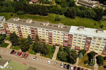 na predaj kompletne zariadený, moderný 3-izbový byt v blízko - 20