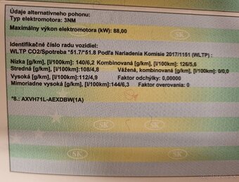 Predám: TOYOTU Camry, hybrid, 2,5, Execut. 131 kW, AT + VIP - 20