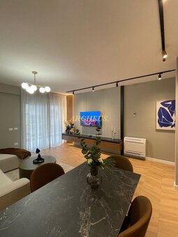 2-izbový luxusný apartmán s lodžiou, 91 m2, Albánsko - 20