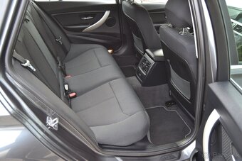 BMW 318D TOURING, MODEL 2015, CHRÓM, TEMPOMAT, NAVI, BIXENÓN - 20