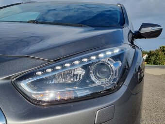 Hyundai i40 CW 1.7 CRDi HP Business A/T za 9.990 € - 20