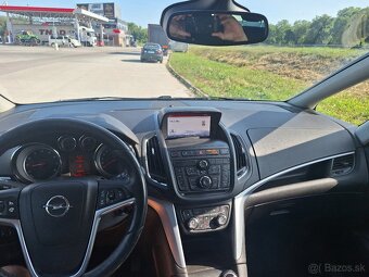 Oprl Zafira tourer 1.4, 103 kw, benzin + plyn, 7 miestny - 20