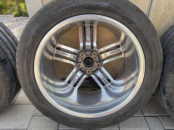 Chrómové Alu disky Volkswagen penu 275/45R20 Dunlop - 20