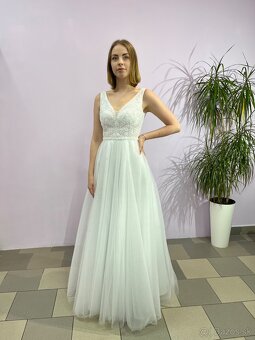 Pedám nové svadobné šaty značky Wiktoria - 20
