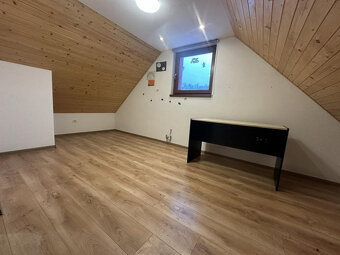 Ihneď obývateľný rodinný dom v Pohronskej Polhore - 20
