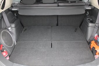 Mitsubishi Outlander 2.2 DI-D 7-MIESTNE - 20
