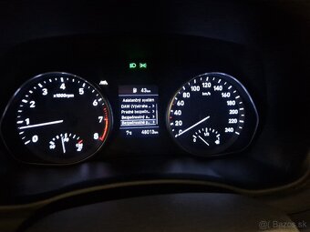 Hyundai i30 combi family 1.5i DPi 81kW 48000km facelift CW - 20