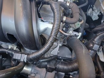 Nissan Qashqai 1,6 benzín 4x2 112 000 km Pôvodný lak - 20