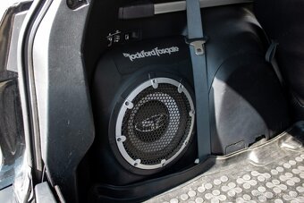 Mitsubishi Outlander - 20