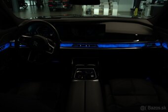 BMW Rad 7 740d M xDrive A/T, Fabrická záruka, odpočet DPH - 20