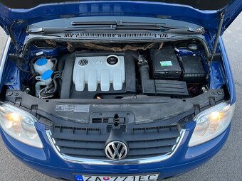 VW Touran 1.9 TDI DSG - 20