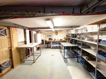 Ponúkame na predaj rodinný dom v obci Hrádok - 20