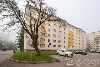 Na predaj 2-izbový byt v žiadanej lokalite Dubnica n/V - 20