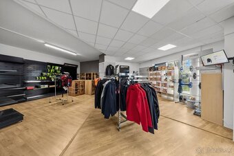 REZERVOVANÉ - EXKLUZÍVNY obchodný priestor v Bratislave na p - 20