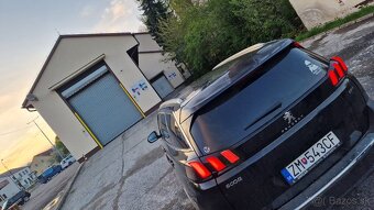 Peugeot 5008 GT ( 2,0 BlueHdi 133kW) - 20