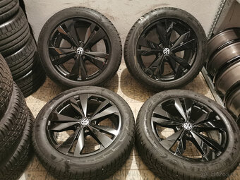 VW ID. Buzz - originál 19" alu so zimnými pneu 7+ mm DOT 23 - 20