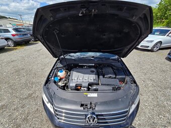 Volkswagen Passat 2.0 TDI 130KW Highline - 20