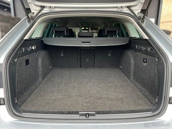 ŠKODA SUPERB COMBI IV 1.4TSI 160KW/218PS PHEV PLUG IN HYBRID - 20