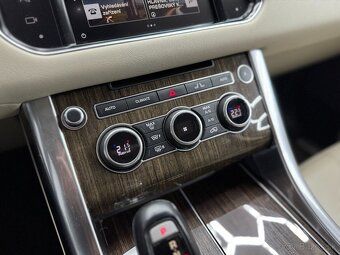 Land Rover Range Rover Sport 3.0 TDV6 HSE - 20