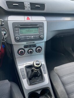 VW PASSAT 1.9 TDI 77KW SEDAN - 20