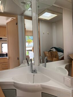 Predám karavan / obytný prives Chateau - 20