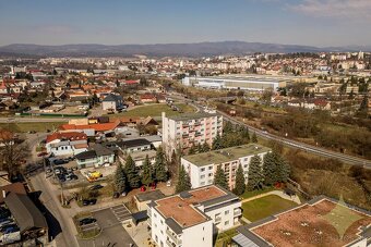 Exkluzívne na predaj krásny 4 izbový komplet prerobený byt o - 20