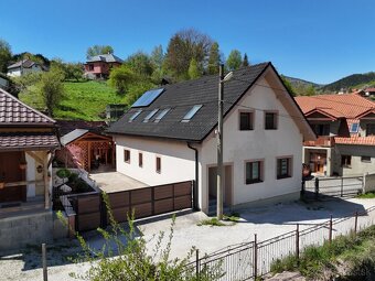 6-izbový RD v historickom centre + 735 m² pozemok / Gelnica - 20