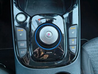 Kia e-Soul AC 150 Platinum 64kWh 450km dojazd - 20