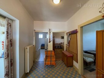 Rodinný dom so slnečným pozemkom 1856 m2, Svinná - 20