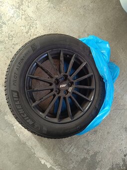 Volvo XC60 2.0 diesel + mHEV 145 kW, AWD Automat, r.v.5/2022 - 20