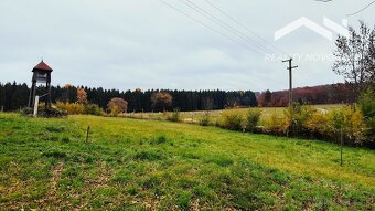 Vidiecke sídlo na polosamote Ábelovských Lazov - 20