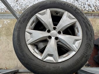 SUBARU FORESTER 2.0d / 4x4 / xenón / ťažné / webasto - 20