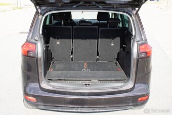 Opel Zafira Tourer - 20