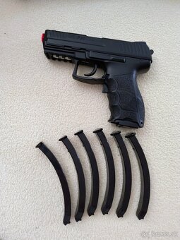 Predávam zbierku Airsoft zbraní, doplnkov - 20
