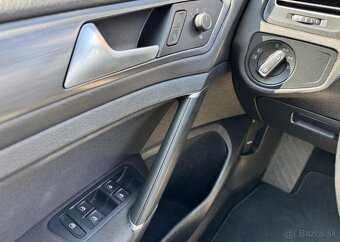 Volkswagen Golf 2,0 TDI DSG COMBI nafta automat 110 kw - 20