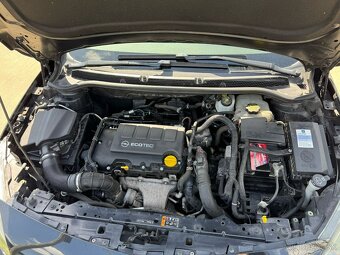 Opel Astra 1.4 Turbo 140k Smile - 20
