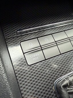 Skoda Octavia RS 2.0 TDI DSG - 20