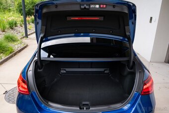Mercedes-Benz C 220d 4Matic AMG Line / Záruka 5 rokov - 20