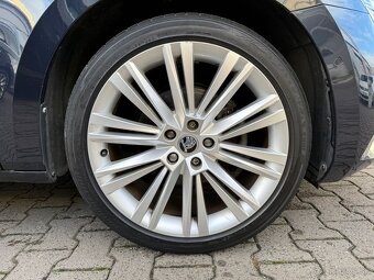 Škoda Superb 3 iV Combi 1.4TSI 160kW L&K - záruka Autodraft - 20