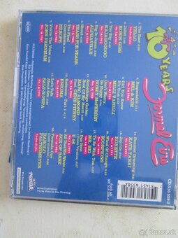 I am ...HAPPY, SAD, WORKING OUT, 18 TOP HITS 5/95, 3/96 - 20