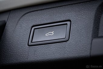 Volkswagen Passat Variant 2.0 BiTDI R-Line 4MOTION DSG - 20