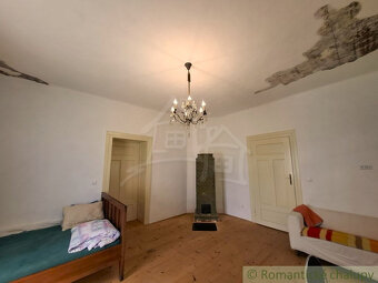 VÝRAZNE ZNÍŽENÁ CENA - Unikátny meštiansky dom s veľkou zá - 20
