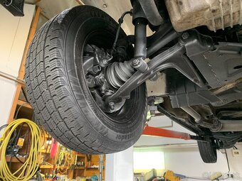 Transporter T4 2,5TDI 65.kW. mot AJT - 20